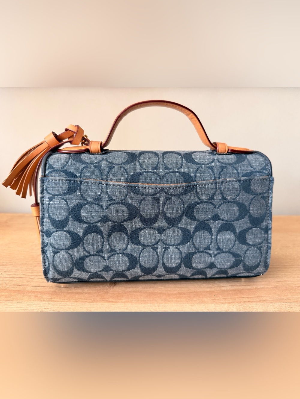 Coach Kleo Top Handle In Signature Chambray - Picture 3 of 8